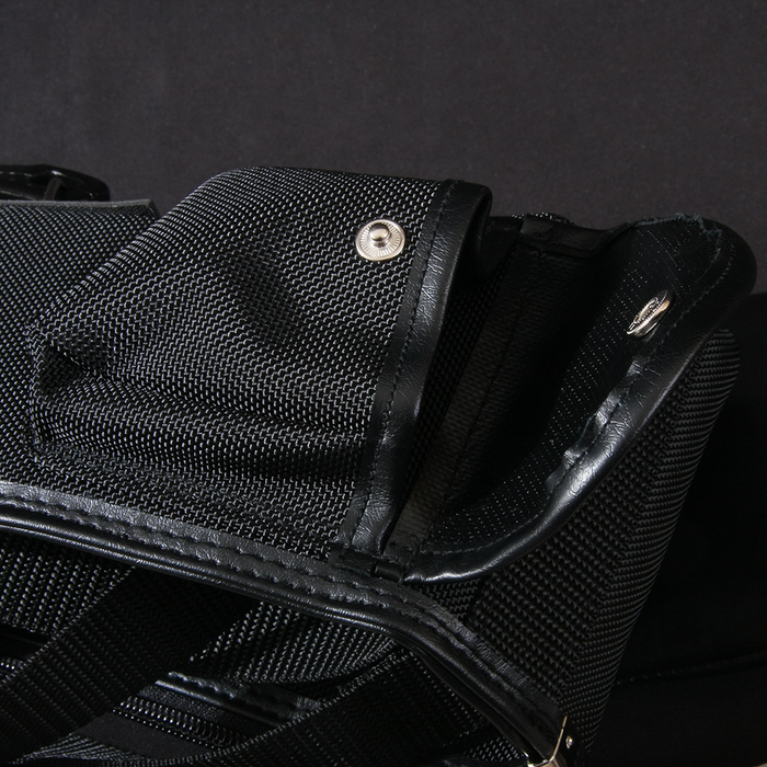 Akamu - White Oak Weapon Set