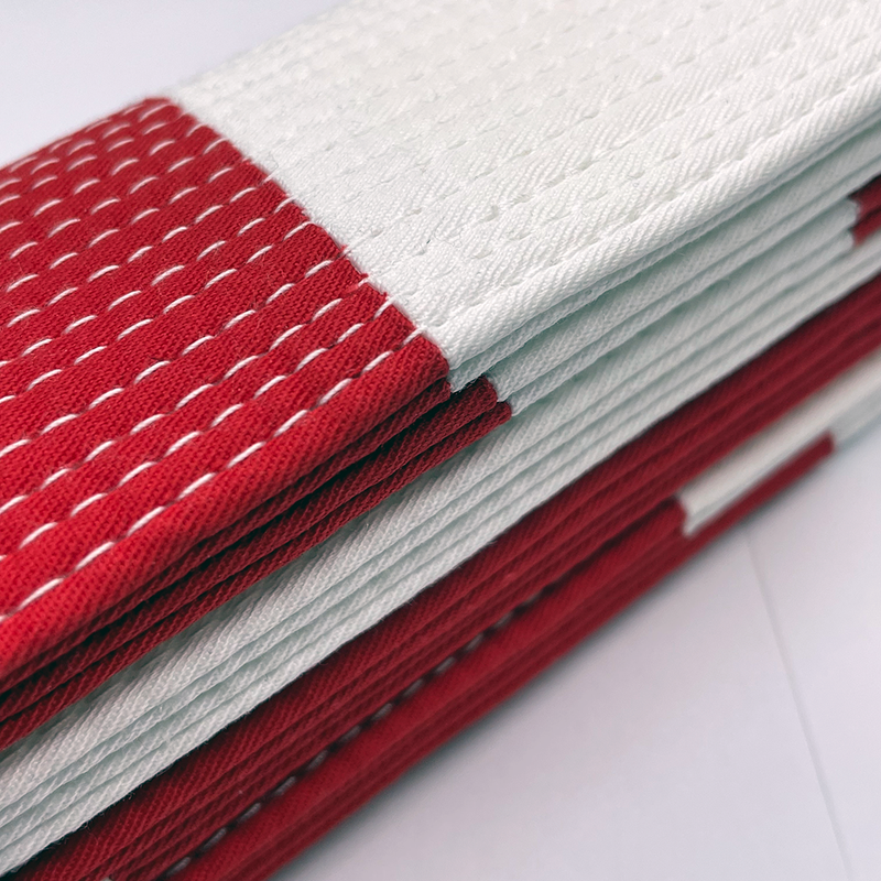 Mitsuboshi J135 Red & White Belt