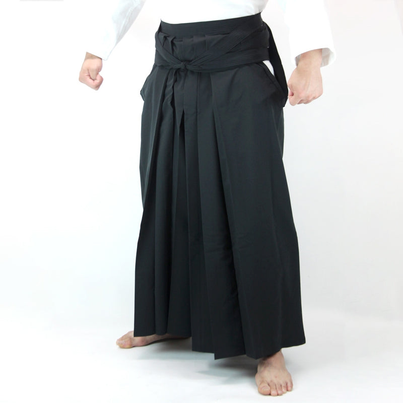 Aikido Stretch Hakama TSUBASA front view model
