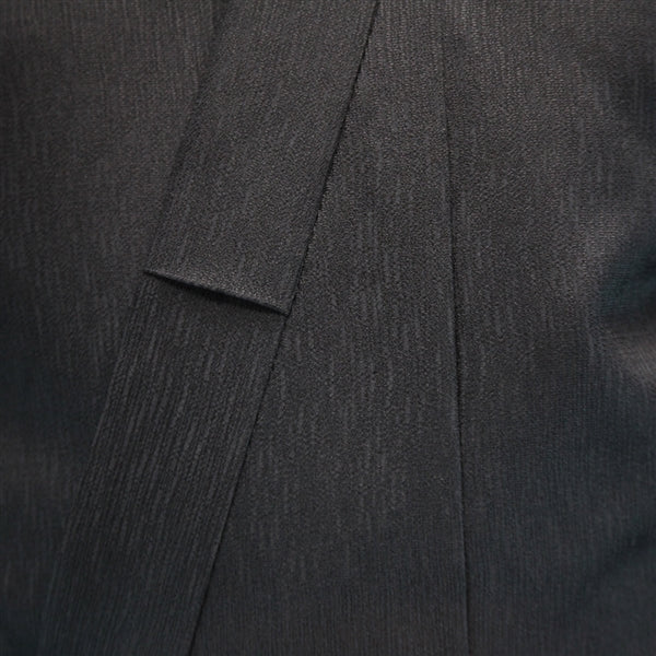 Close-up view of the dogi.