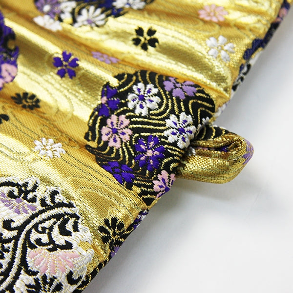 Close up of the hanawa brocade pattern.