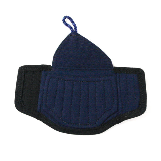 The inside padding of the wrist protector.