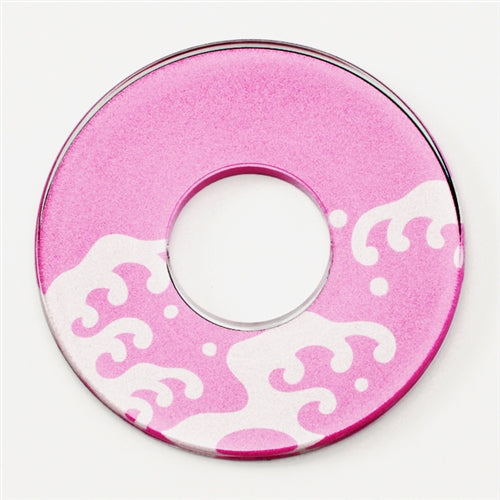 The namigashira design in pink.