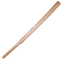  Full view of the kaigata oar-shaped suburi bokken.