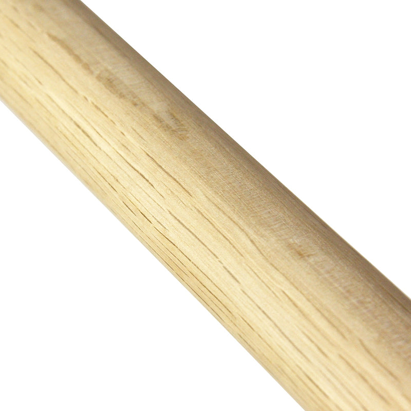 Close-up of the white oak wood grain.