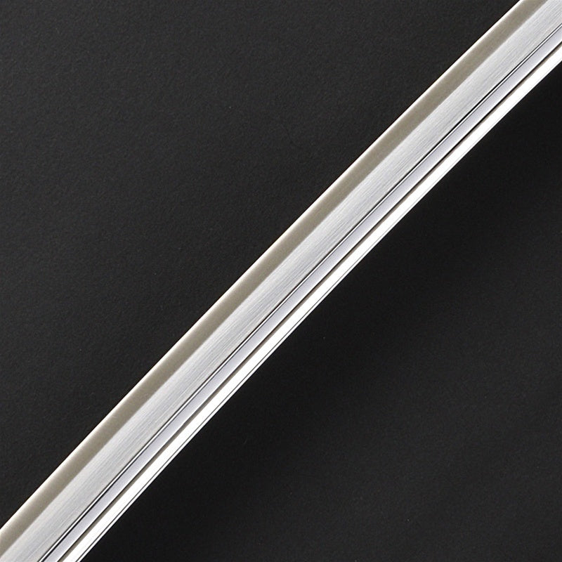 Close-up of the blade.