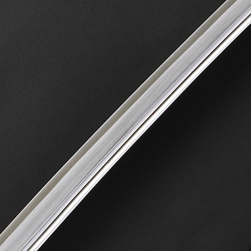 Close-up of the blade.
