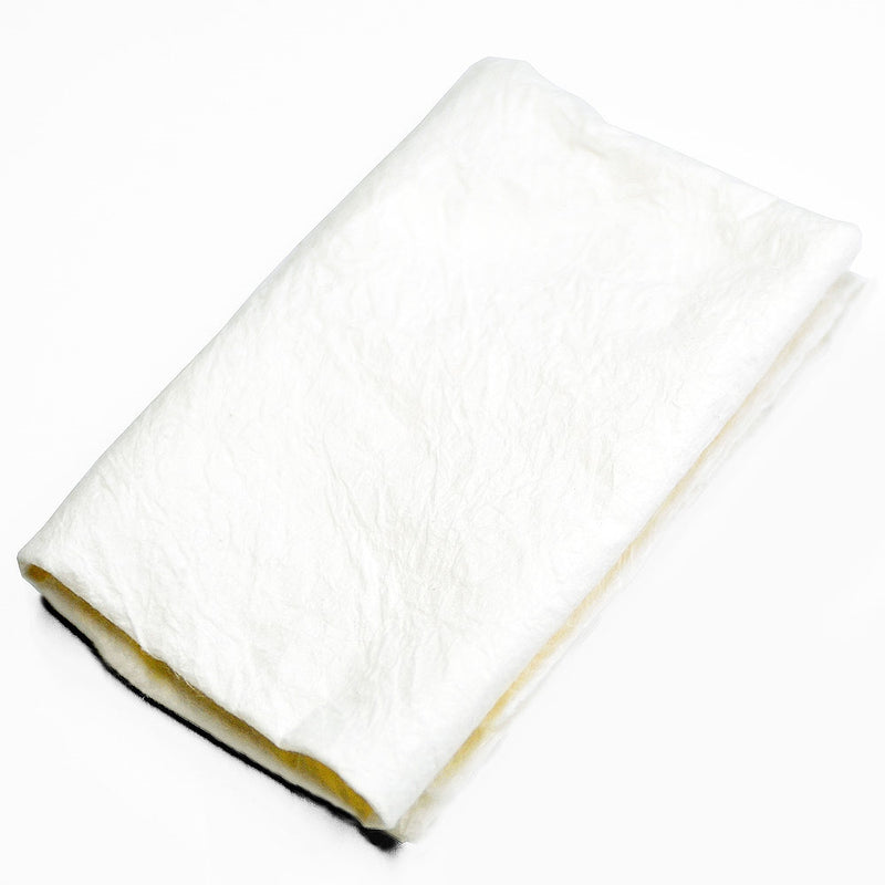 The included nuguigami wiping paper.
