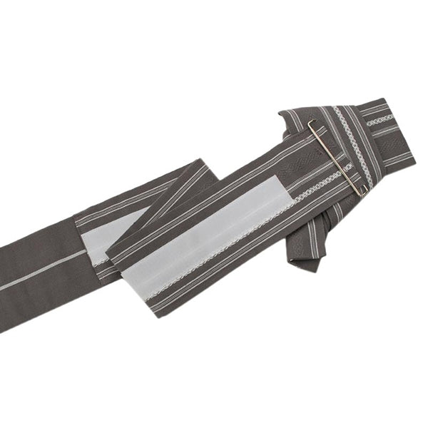 The grey kaku obi unfolded.