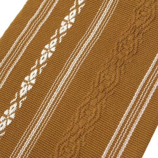 The detailing on the kaku obi in mustard.