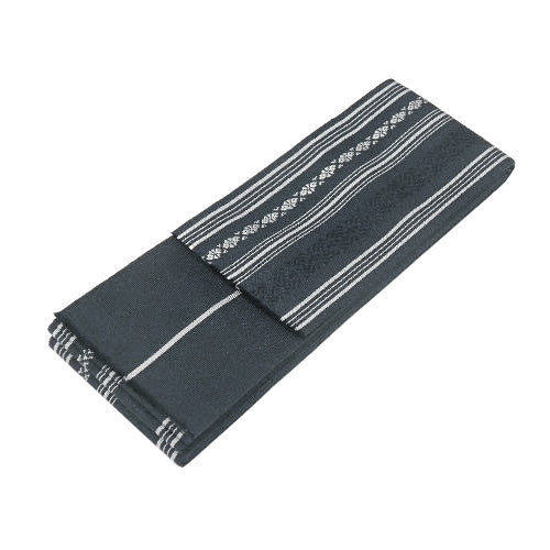 The grey silk kaku obi.