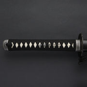 Full view of the saya featuring the ebi menuki.