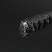 Close-up of the kashira fitting.