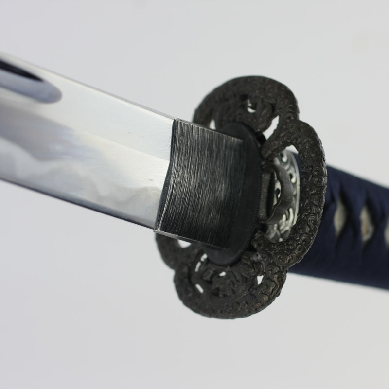 Close-up of the brushed silver plated habaki.