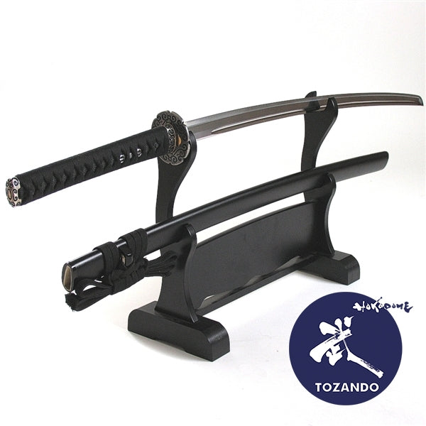 Diskotekada hojatxonada porno sikilgan Osmirlar uchun shaxsiy porno