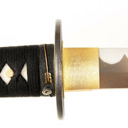 Side close-up of the habaki and fuchi.