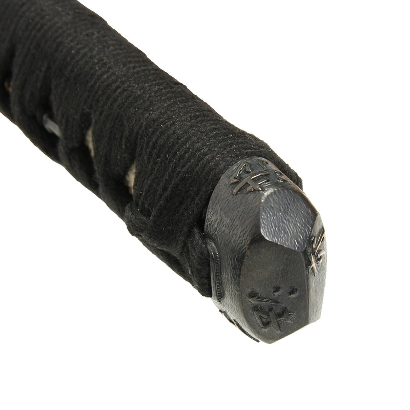 Alternative view of the tsuka kashira.