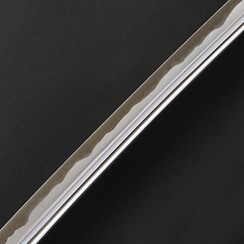 Close-up of the hamon.