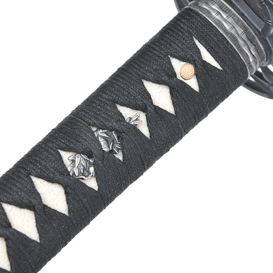 Close-up of the sasa bamboo grass menuki option.