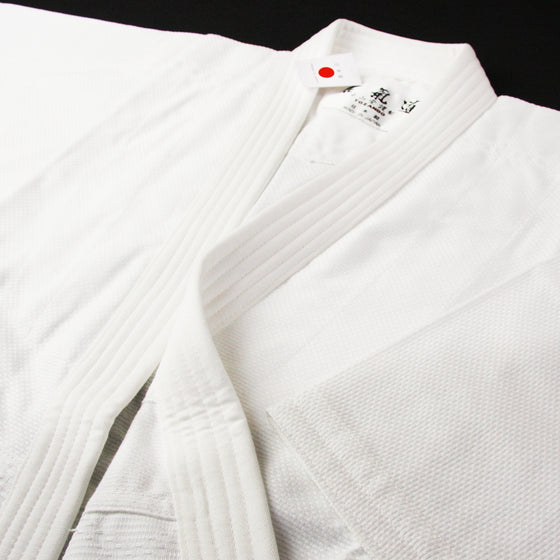 Suzuka lightweight summer cotton Aikido Gi hem details