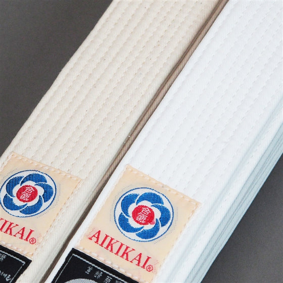 Aikido Obi White/Unbleached Belt front view detail