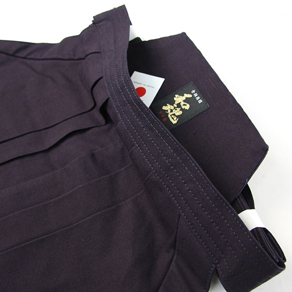 Obi and label close-up.