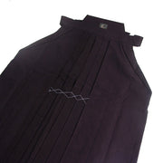 Pleats and upper part view.
