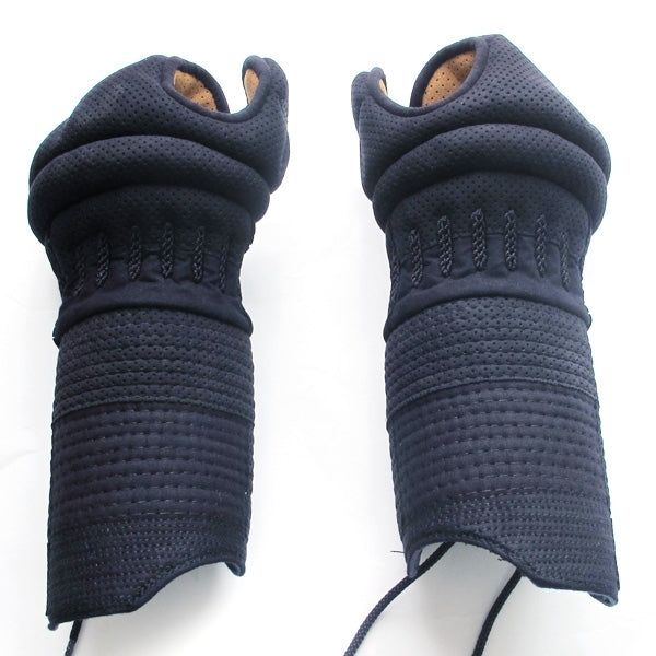 The pair of kote seen from above.