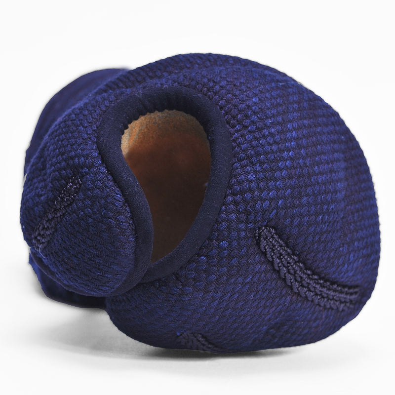 Orizashi shudo kote head close-up.