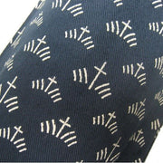 Close-up of the cotton fabric and shobu iris design.