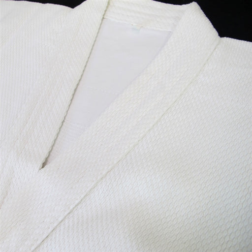 Basic Single Layered Cotton Kendo Gi White hem Close up