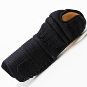 Side view of the kote, including the thumb.