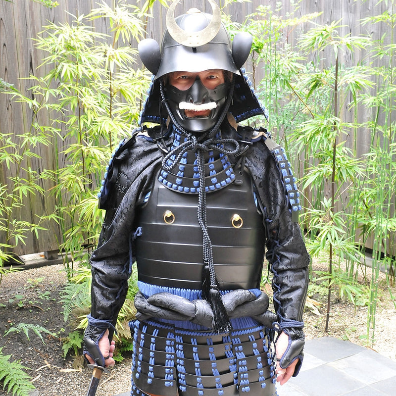 Nichirin Maedate Kabuto Okegawa Nimaido Gusoku Yoroi