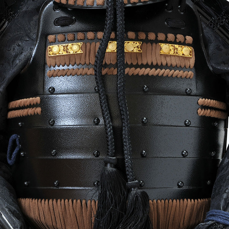 Momo-nari Dai-wakitate Kabuto Nimaido Gusoku Yoroi Armor