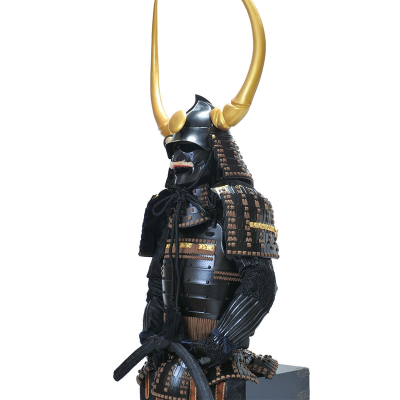 Momo-nari Dai-wakitate Kabuto Nimaido Gusoku Yoroi Armor