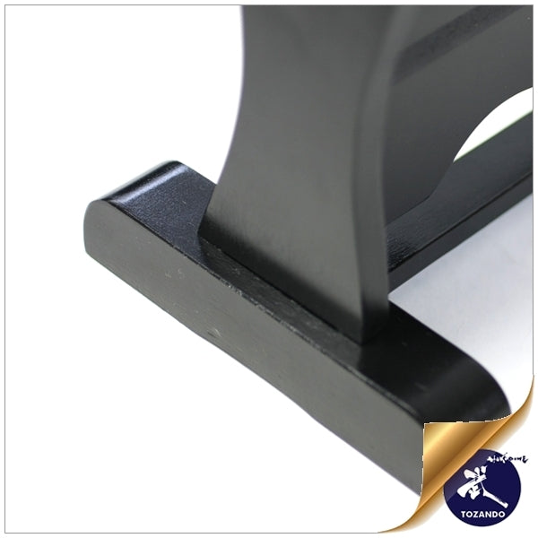 Close-up of the matte finish stand's feet.