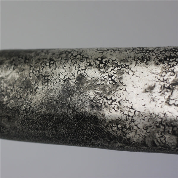 Close-up of the tip of the saya 2