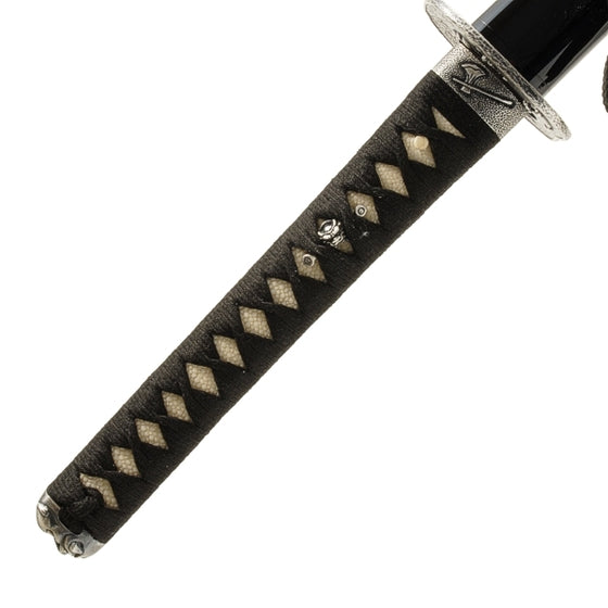 Close-up of the Tsuka 2
