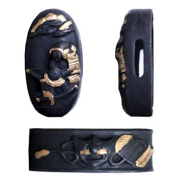 Full view of the samurai war mask themed fittings.