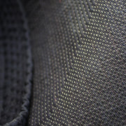 Inside view of the fine 1.5 Bu individual stitches.