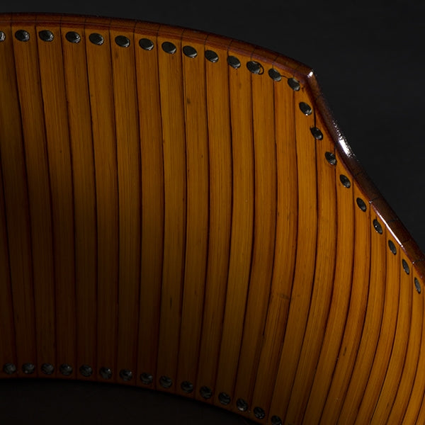 The reverse side of the bamboo dodai showing the fuki-urushi finish that lets you see the beautiful quality of the bamboo staves.