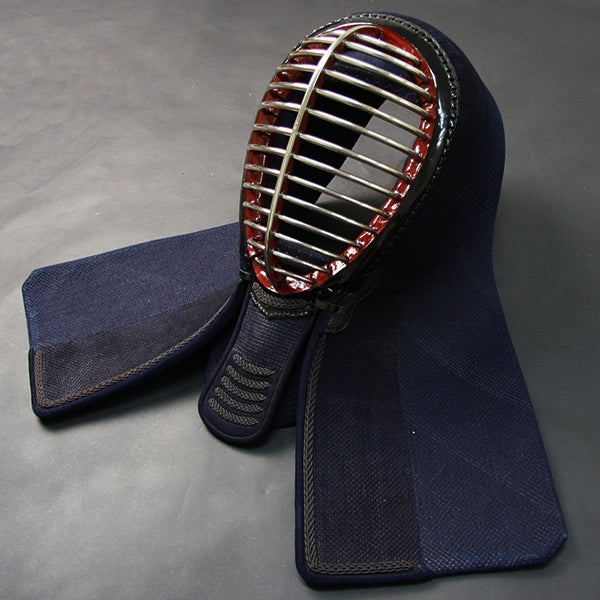Full view of the men and its deerskin reinforcement.