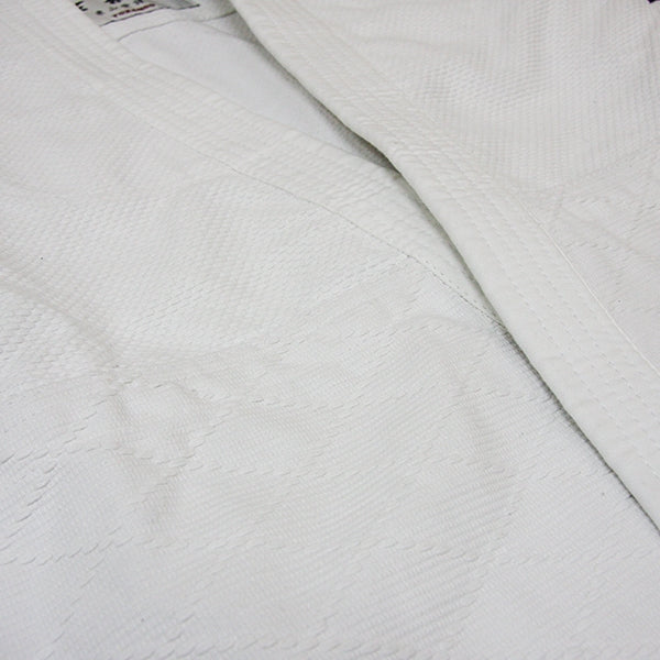 The hishi-zashi fabric.