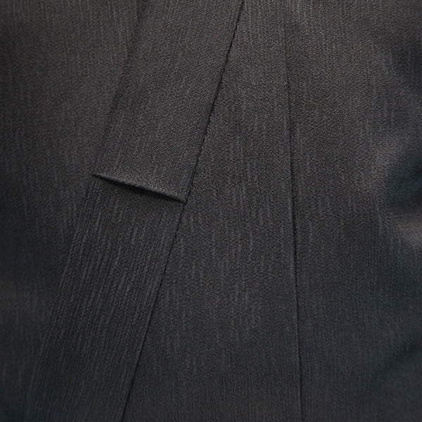 Close-up of the nami tsumugi fabric.