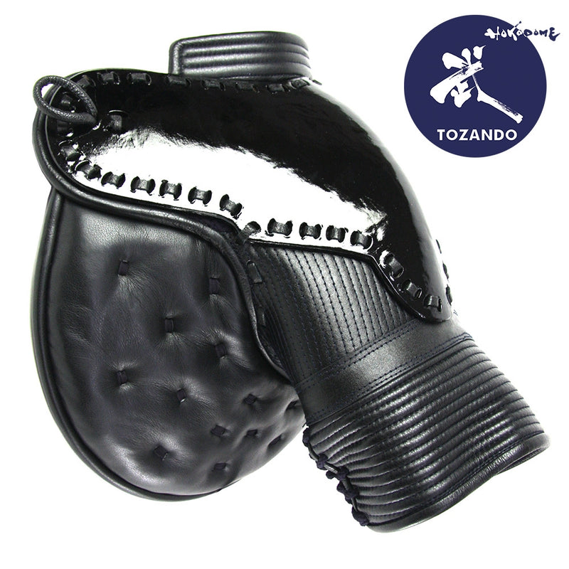 Full view of the kata shoulder protector.