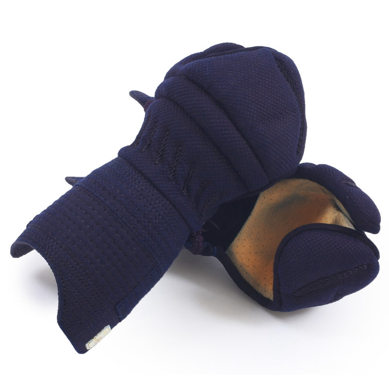 The kote seen as a pair.