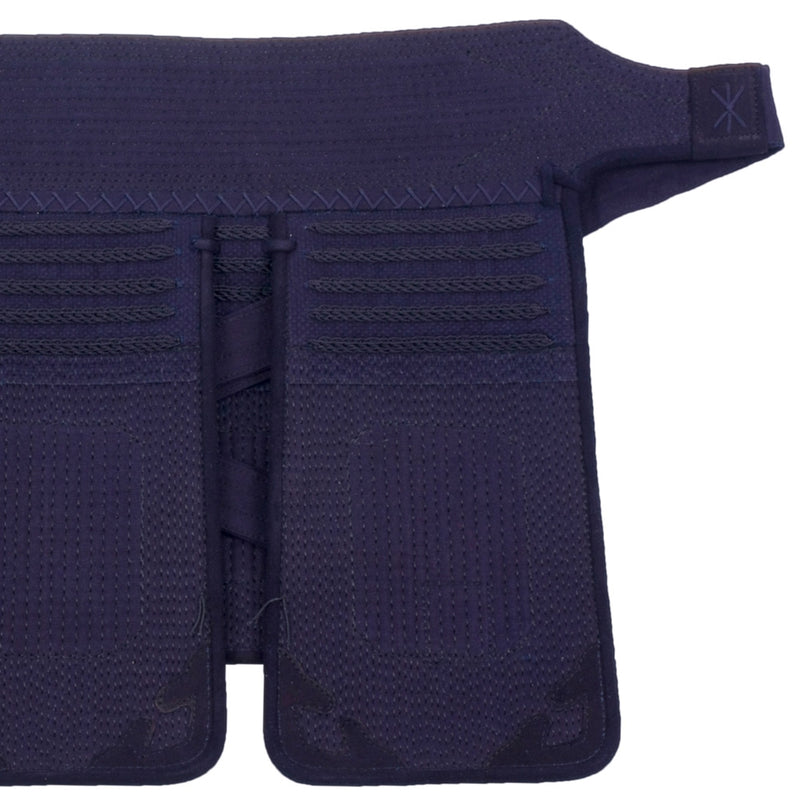 Closer view of the odare and their gakuzashi stitching.