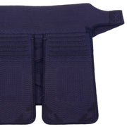 View of the tare's gakuzashi stitching.