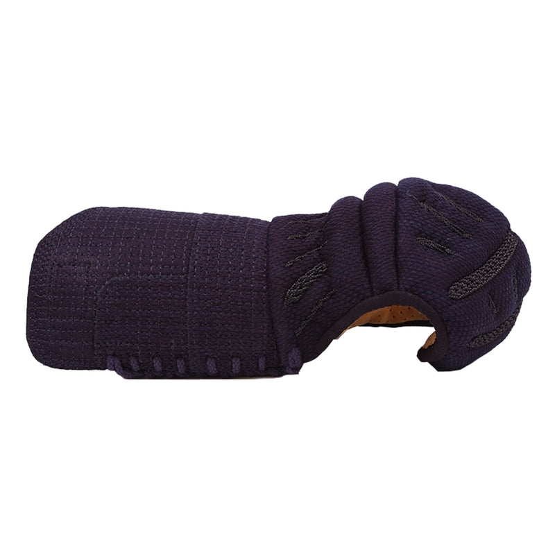 Side-view of the kote with the oji wrist joint.